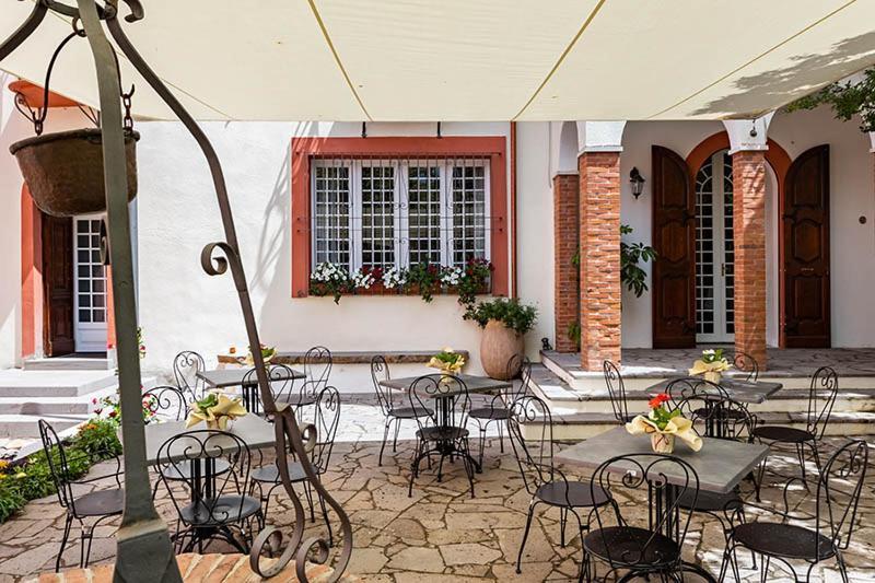 Borgo Prima Luce Hotel Cuglieri Luaran gambar
