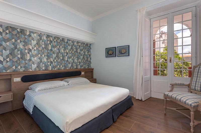 Borgo Prima Luce Hotel Cuglieri Luaran gambar