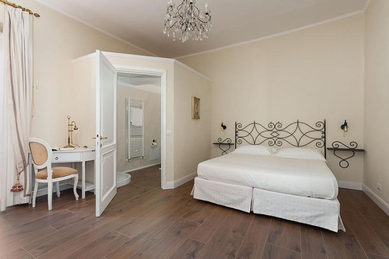 Borgo Prima Luce Hotel Cuglieri Luaran gambar